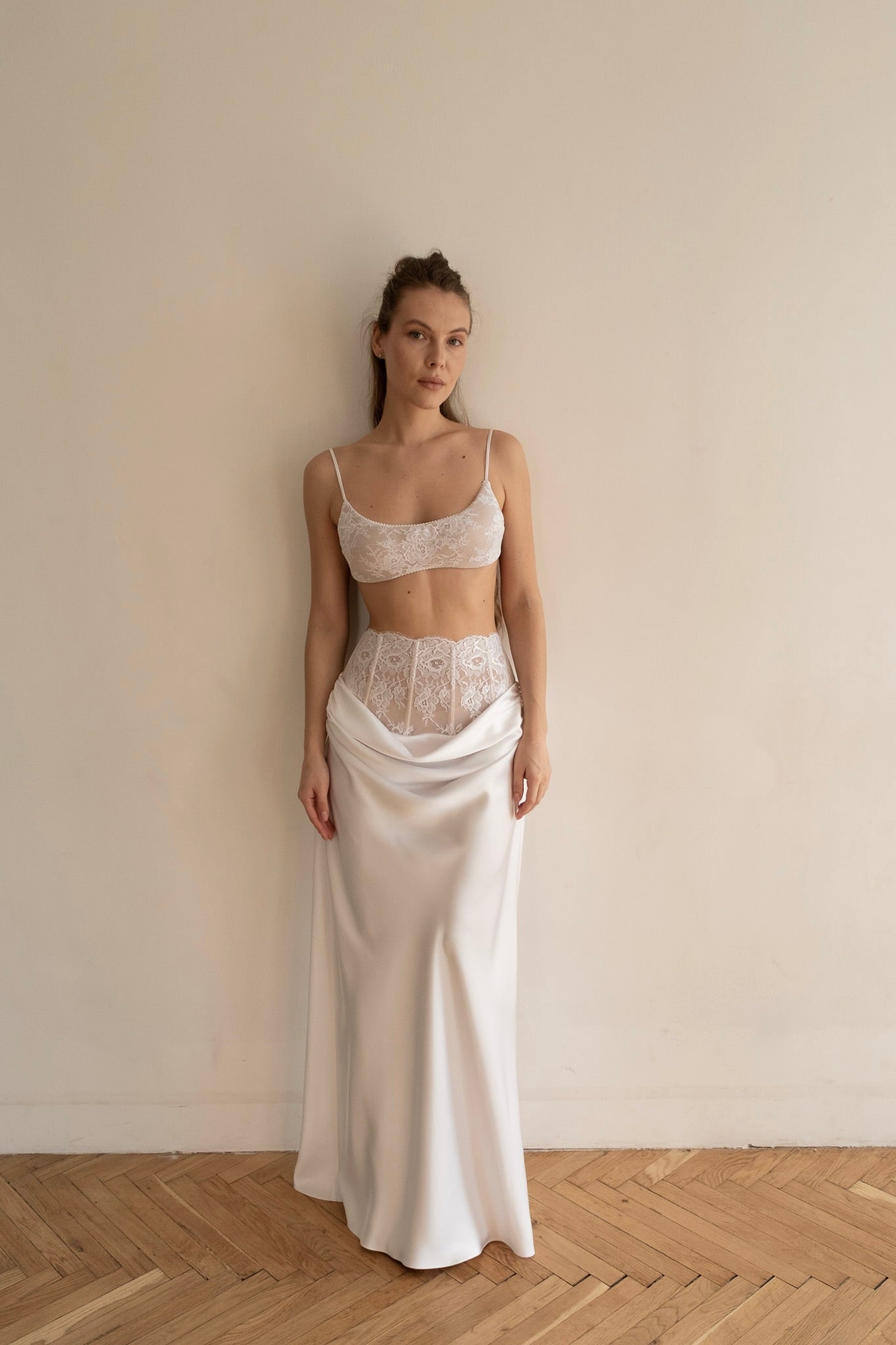 GAIA WHITE SKIRT